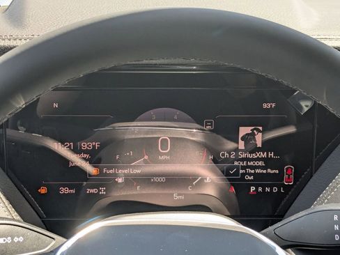 New 2025 GMC Yukon XL Denali w/ Sun & Power Step Package image 22