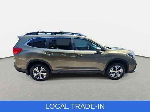 Used 2025 Subaru Ascent Premium w/ Premium Package AWD/4WD image 4
