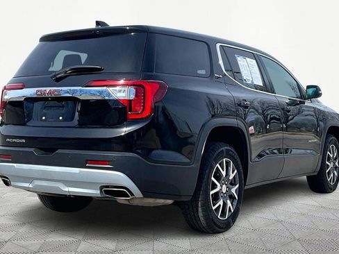 Used 2023 GMC Acadia SLE FWD image 2
