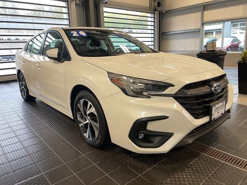 Used 2024 Subaru Legacy Premium AWD/4WD image 1