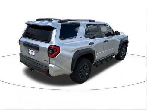 Used 2025 Toyota 4Runner SR5 image 3