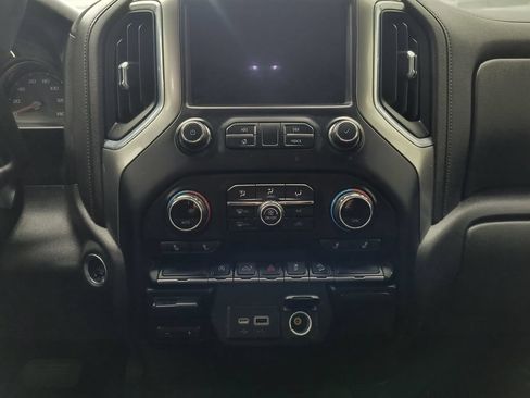 Used 2021 Chevrolet Silverado 1500 LT w/ Z71 Off-Road Package AWD/4WD image 26