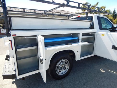 Used 2020 Ford F250 XL w/ Power Equipment Group image 17