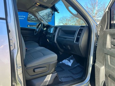 Used 2018 RAM 1500 Express image 18