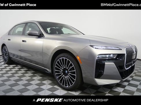 New 2026 BMW 750e xDrive w/ Executive Package image 1