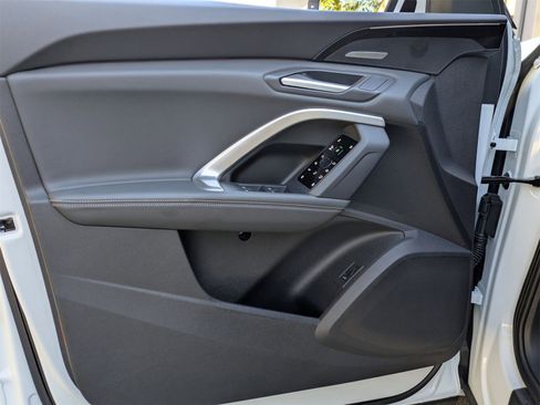 Used 2025 Audi Q5 Premium Plus w/ Premium Plus image 16