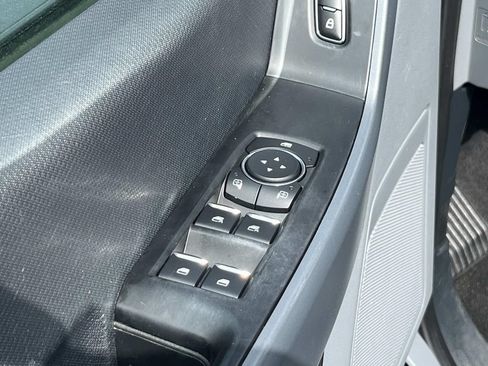 Used 2023 Ford F150 XLT AWD/4WD image 21