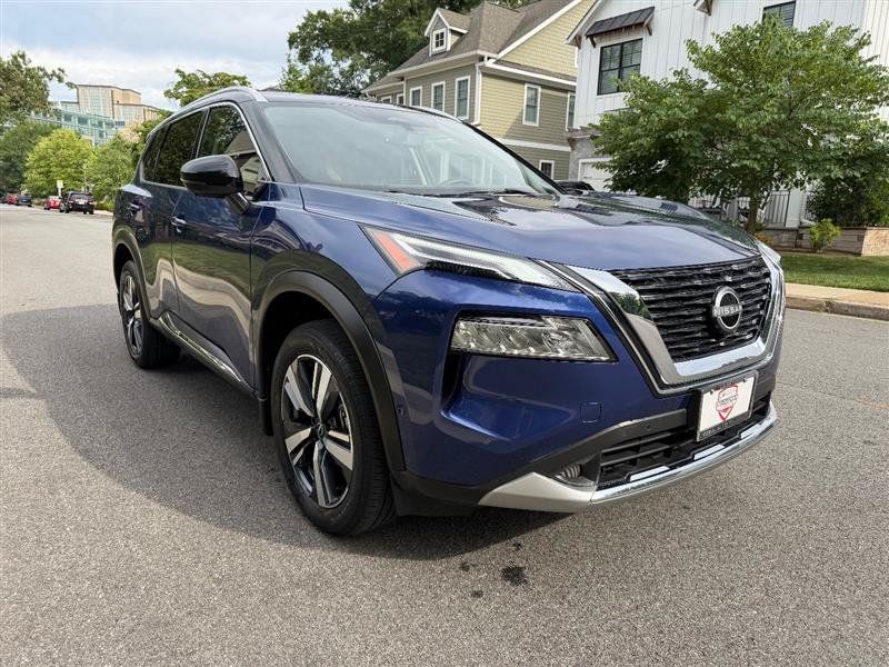 Used 2023 Nissan Rogue Platinum w/ Platinum Premium Package AWD/4WD image 5