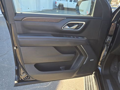 Used 2021 Chevrolet Tahoe High Country image 17