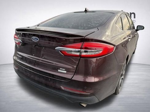 Used 2019 Ford Fusion SE w/ Equipment Group 151A FWD image 10