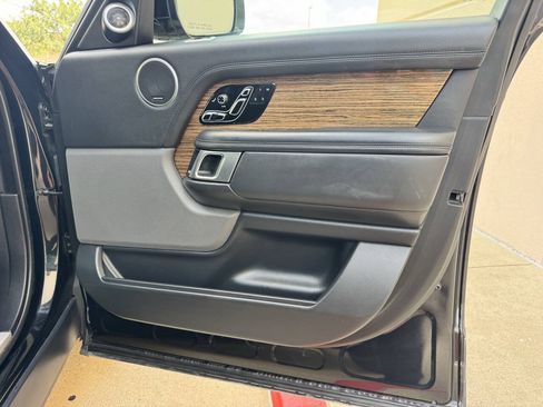 Used 2019 Land Rover Range Rover Long Wheelbase Supercharged AWD/4WD image 19