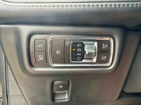Used 2023 Lincoln Nautilus Reserve w/ Equipment Group 202A AWD/4WD image 31