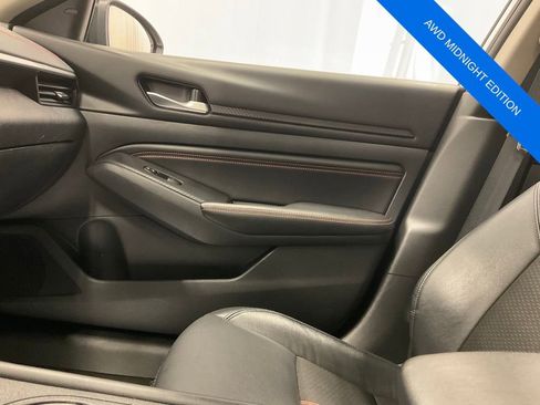 Used 2022 Nissan Altima 2.5 SR w/ Midnight Edition Package image 20