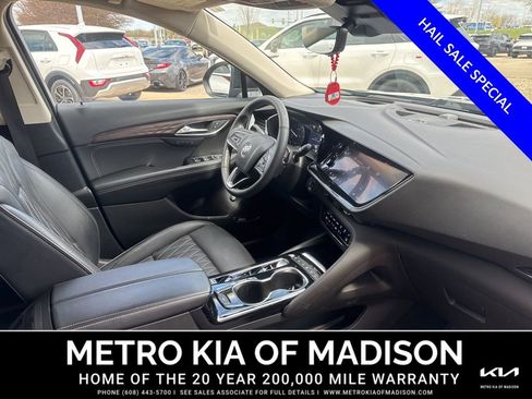 Used 2023 Buick Envision Avenir AWD/4WD image 37