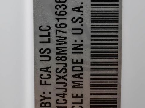 Used 2021 Jeep Wrangler Unlimited Rubicon w/ Trailer Tow Package image 39