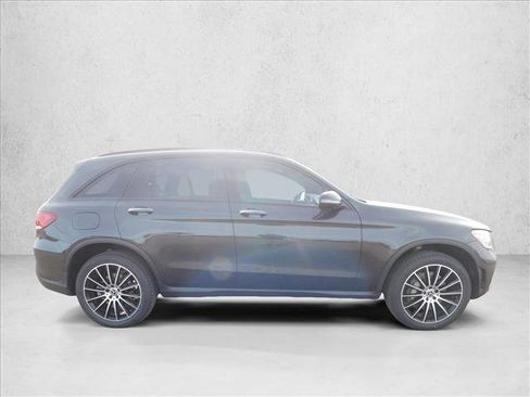 Used 2020 Mercedes-Benz GLC 300 image 4