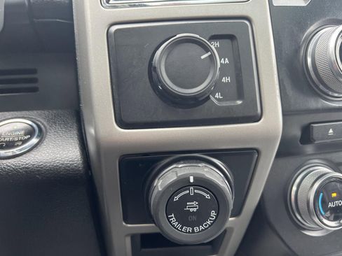 Used 2017 Ford F150 Lariat image 23