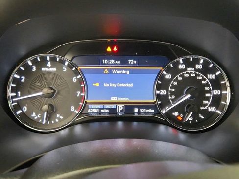 Used 2024 INFINITI QX80 Sensory w/ Cargo Package AWD/4WD image 18