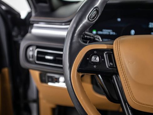 Used 2023 Lincoln Aviator Black Label w/ Dynamic Handling Package image 44