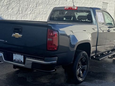 Used 2019 Chevrolet Colorado W/T w/ WT Convenience Package image 5
