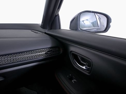 Used 2024 Honda HR-V Sport image 18