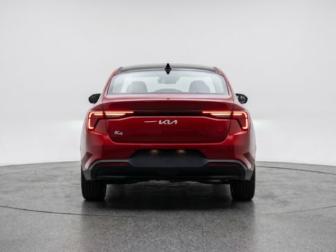 Used 2025 Kia K4 FWD image 7