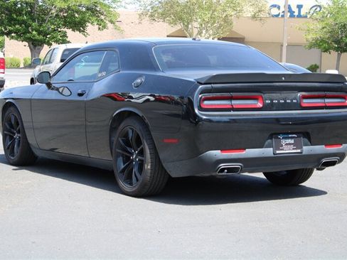 Used 2018 Dodge Challenger SXT w/ Blacktop Package RWD image 12