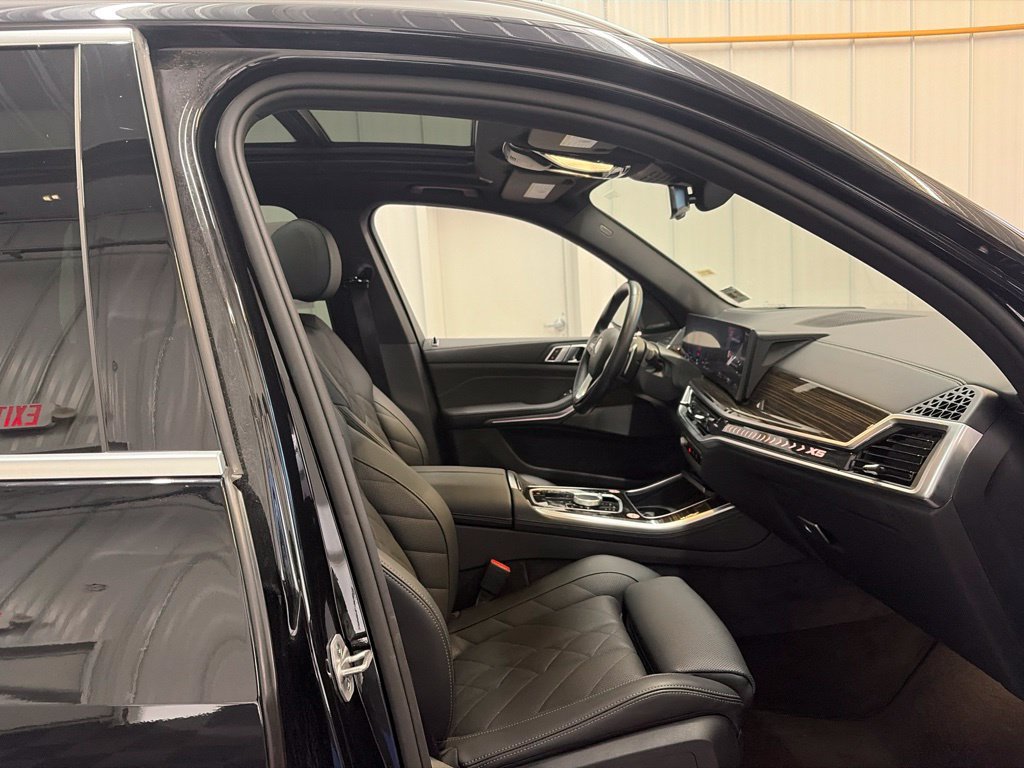 Used 2026 BMW X5 xDrive40i AWD/4WD image 28