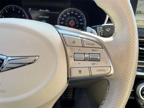 Used 2019 Genesis G70 3.3T Design image 25