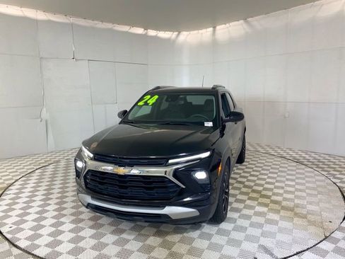 Used 2024 Chevrolet TrailBlazer LT FWD image 20