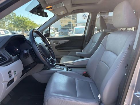 Used 2022 Honda Pilot Special Edition image 2