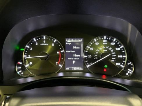 Used 2016 Lexus GS 200t RWD image 21