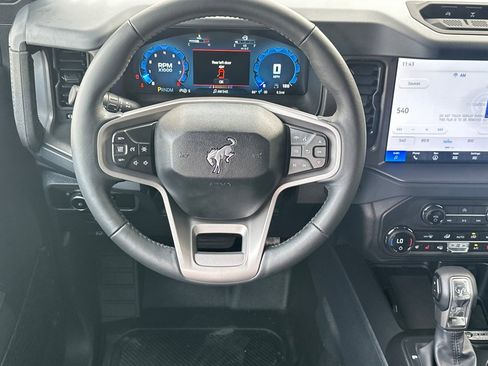 New 2025 Ford Bronco Badlands w/ Sasquatch Package image 14