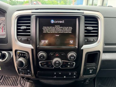 Used 2017 RAM 1500 Big Horn AWD/4WD image 19