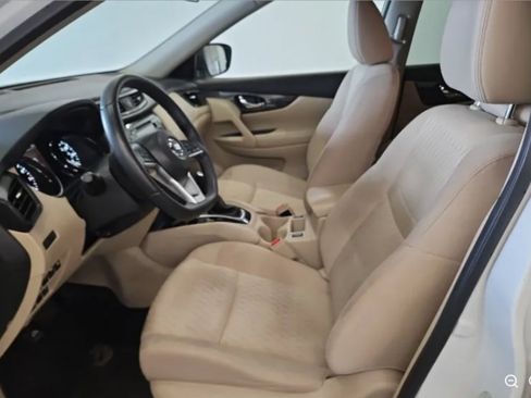 Used 2019 Nissan Rogue SV AWD/4WD image 11