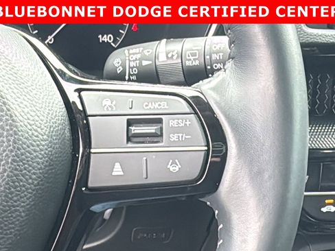 Used 2025 Honda CR-V EX-L image 24