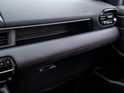 New 2026 Honda Pilot Black Edition image 32