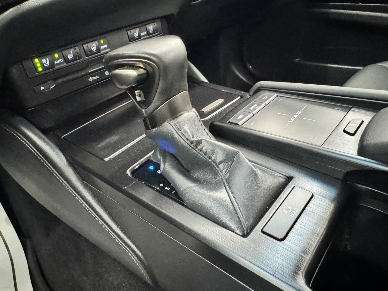 Used 2022 Lexus ES 350 w/ Premium Package FWD image 23