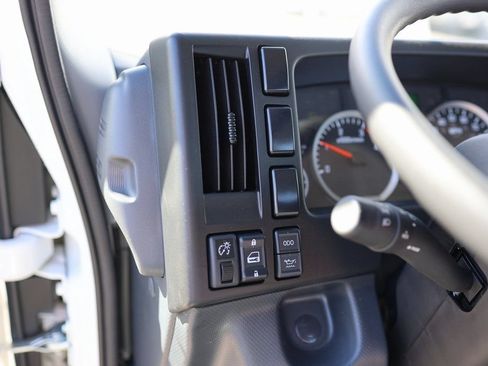 New 2024 Chevrolet Low Cab Forward 5500HD RWD image 27