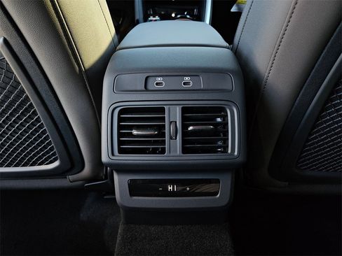 New 2025 Audi Q5 Premium Plus image 21