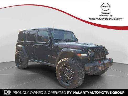Used 2018 Jeep Wrangler Unlimited Rubicon AWD/4WD image 1