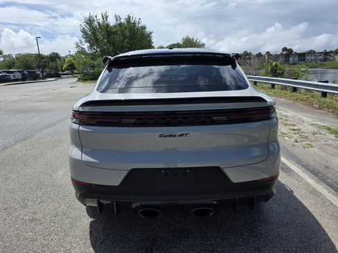 Used 2024 Porsche Cayenne Turbo GT image 6