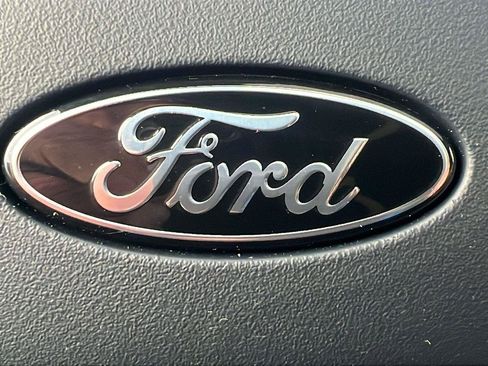 Used 2026 Ford Expedition Tremor AWD/4WD image 36