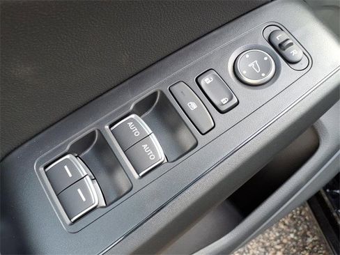 New 2025 Acura Integra image 14