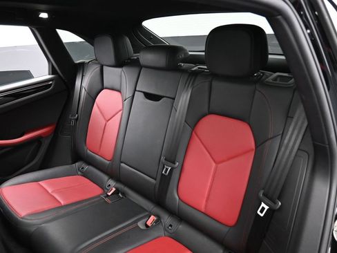 Certified 2021 Porsche Macan S AWD/4WD image 23
