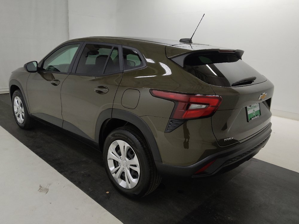 Used 2024 Chevrolet Trax LS FWD image 5