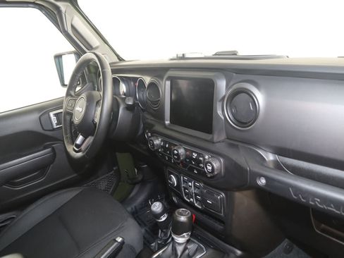 Used 2022 Jeep Wrangler Unlimited Sport AWD/4WD image 38