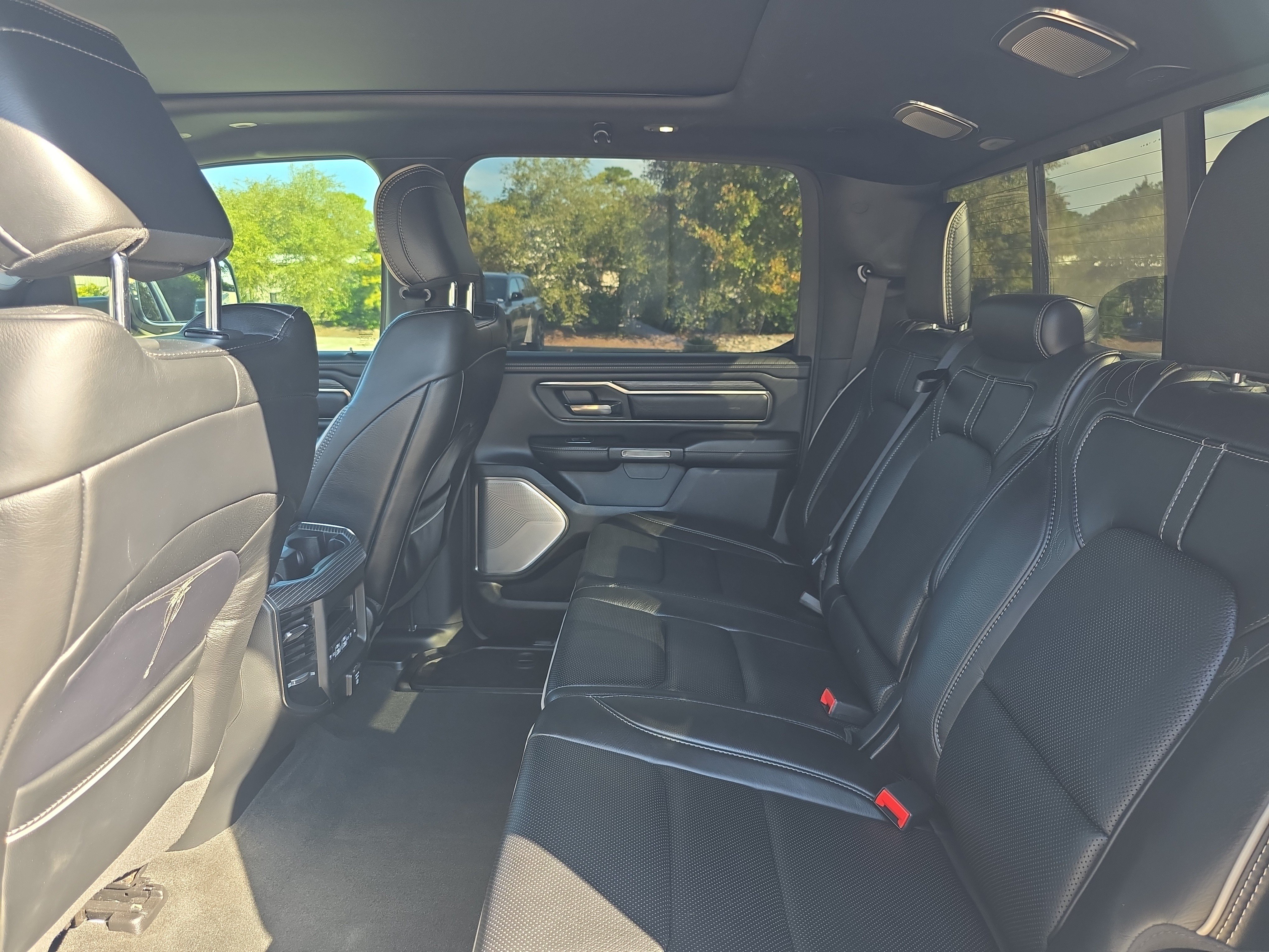 Used 2021 RAM 1500 Limited AWD/4WD image 31