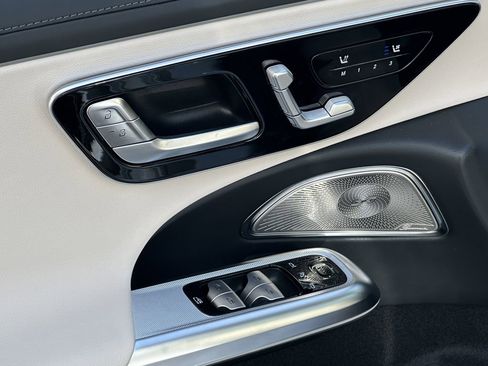 New 2026 Mercedes-Benz E 450 4MATIC Sedan image 12