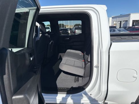 Used 2022 Chevrolet Silverado 1500 Custom image 27